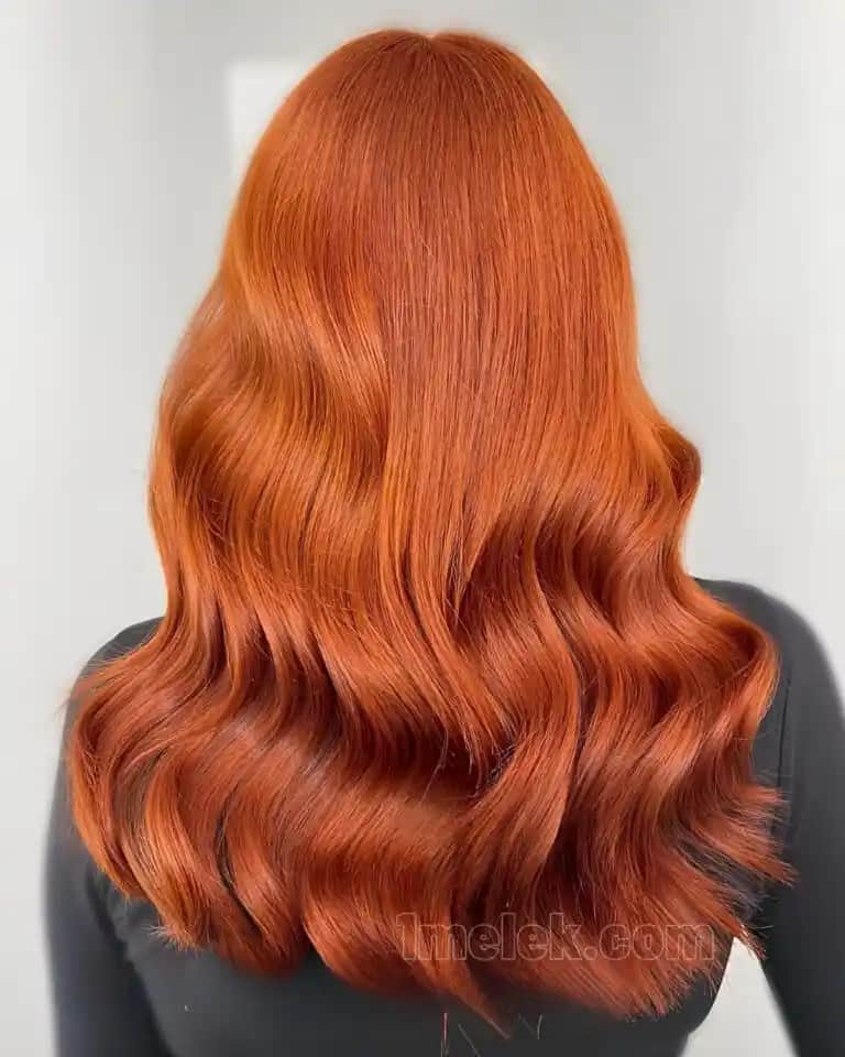 Bakır Saç Renkleri ve Tonları: Cilt ve Göz Rengine Uygun Seçenekler ile Trendler