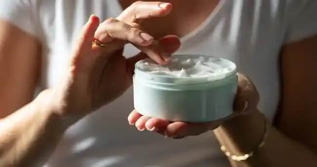 Balsam Krem Nedir Ne İşe Yarar? Cilt ve Saç Bakımında Kullanım ve Faydaları