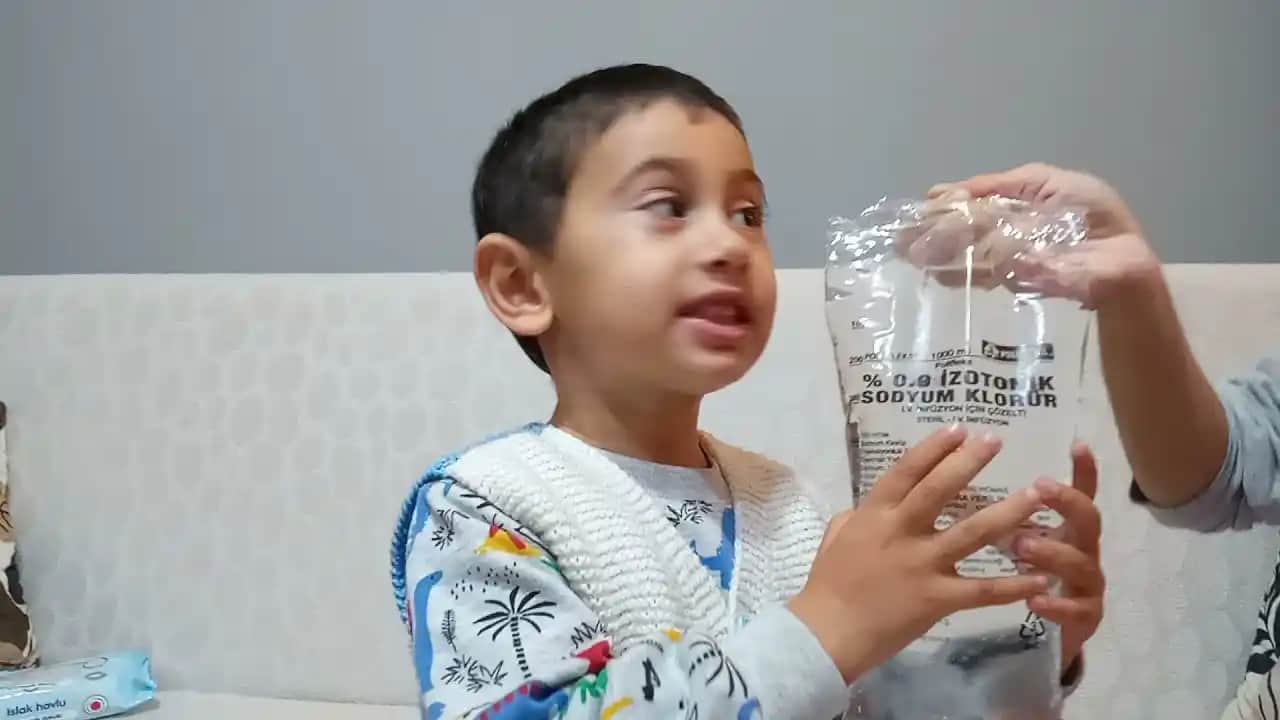 Bebek Burun Serumu Kullanımı: Güvenli ve Etkili Burun Temizliği Yöntemleri