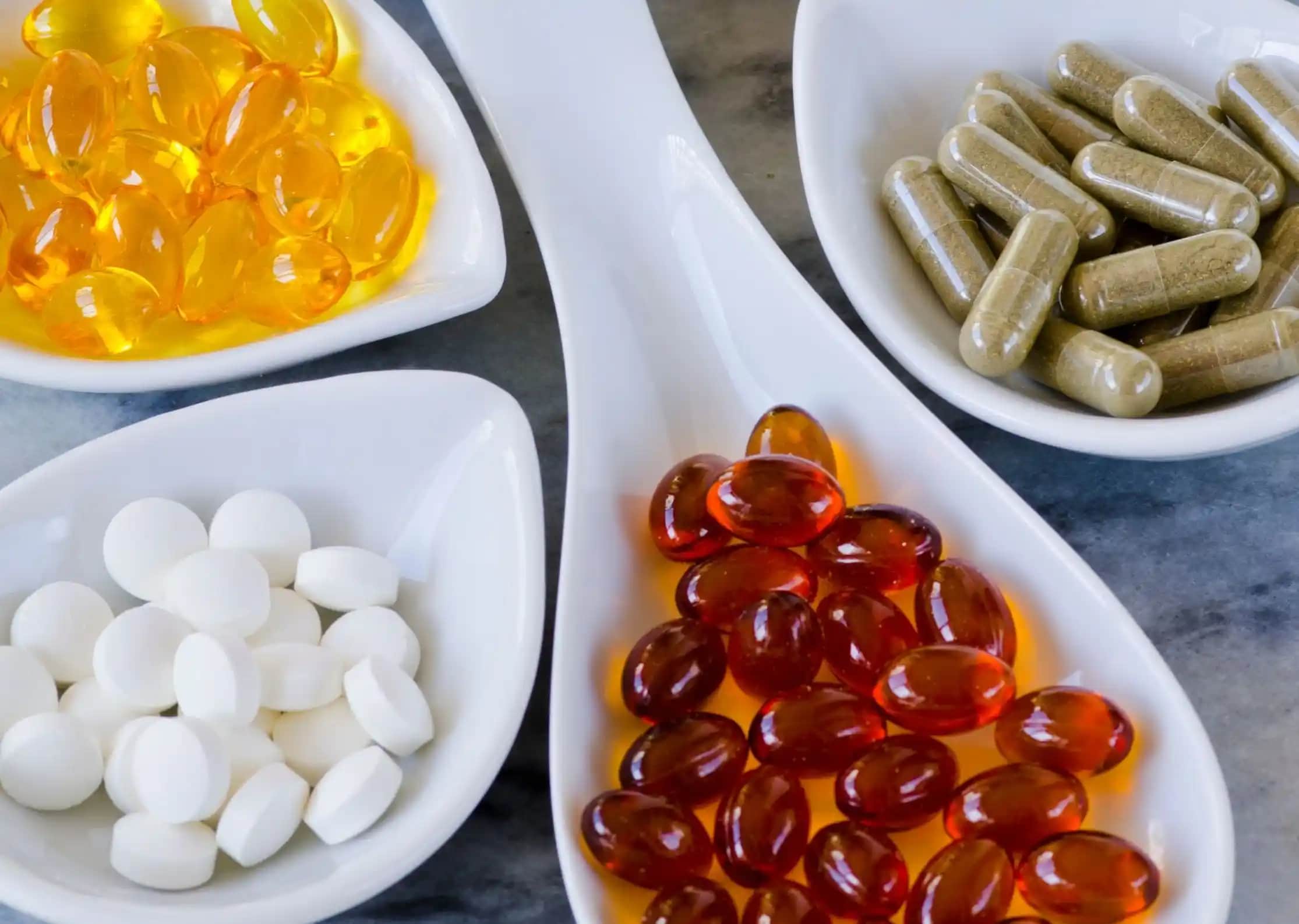 Kozmetik Dünyasında Besin Takviyelerinin Rolü ve Güzellik Üzerindeki Etkileri