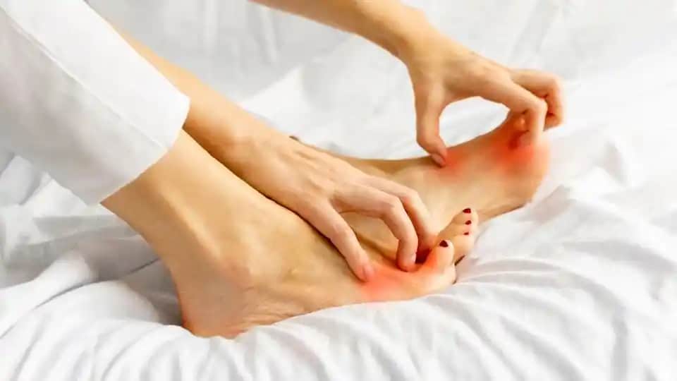 Ayakta Koku Nedenleri ve Etkili Çözüm Yolları Bilgilendirici Rehber