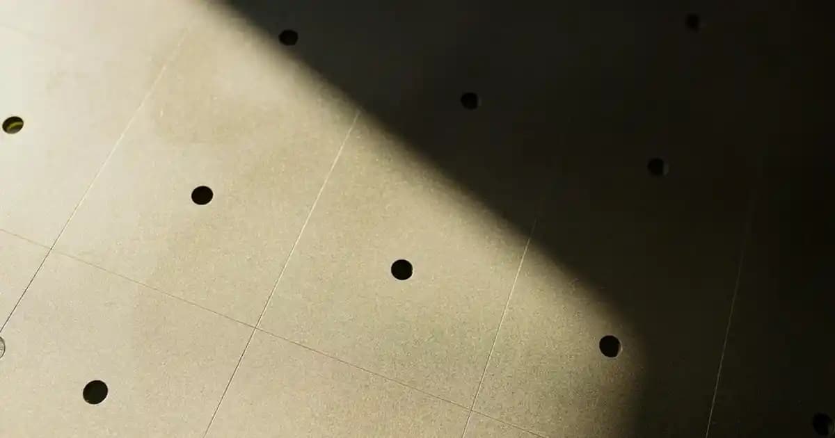 Ceradolin Losyon Hidro 500 ml: Hassas ve Kuru Ciltler İçin Güvenilir Nemlendirici