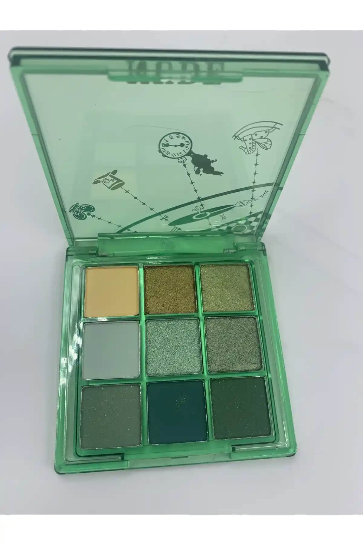 Çocuklar İçin Far Paletleri Güvenli ve Eğlenceli Makyaj Deneyimleri Sunar