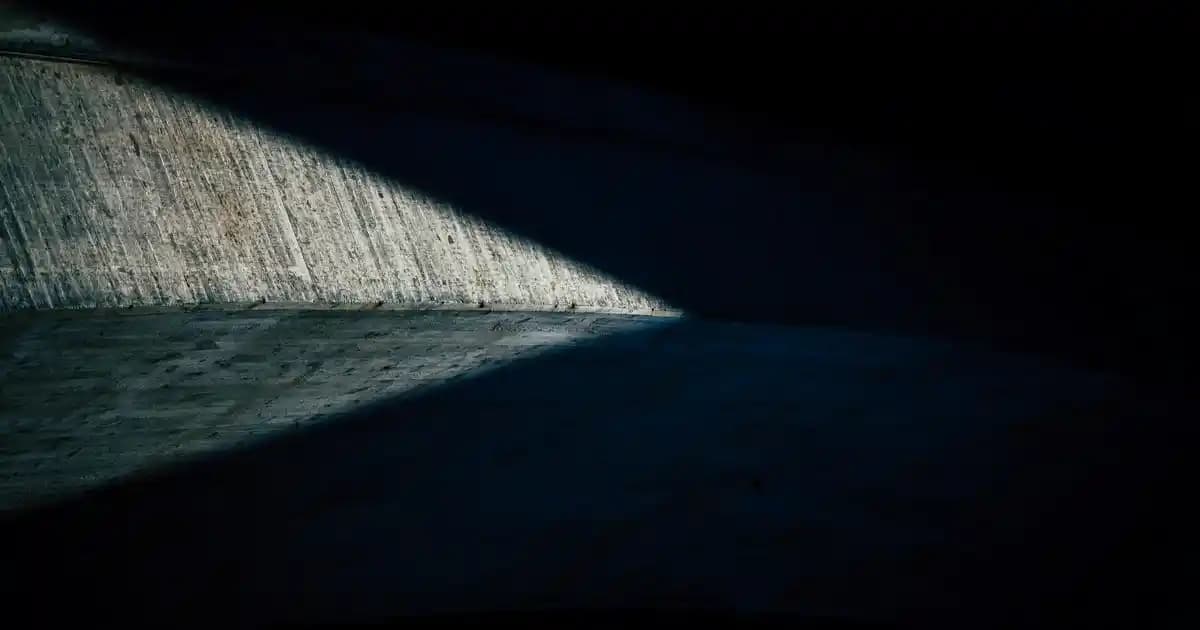 Efaclar ile Yağlı ve Akne Eğilimli Ciltler İçin Güçlü Bakım Çözümü