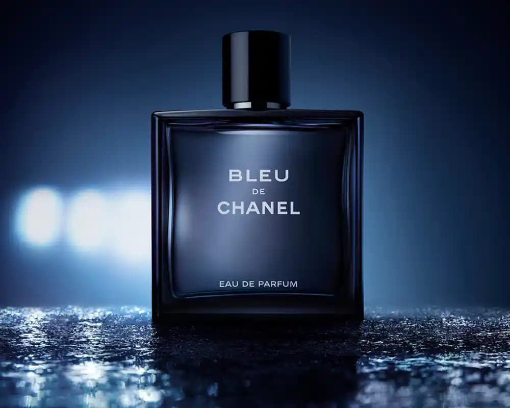 En Güzel Kokulu Erkek Parfümleri: Kişisel Tarzınızı Yansıtan En İyi Seçenekler