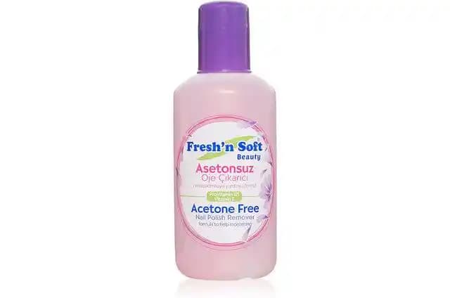 En İyi Aseton Seçimi: Kozmetik ve Kişisel Bakımda Güvenilirlik ve Etkinlik Rehberi