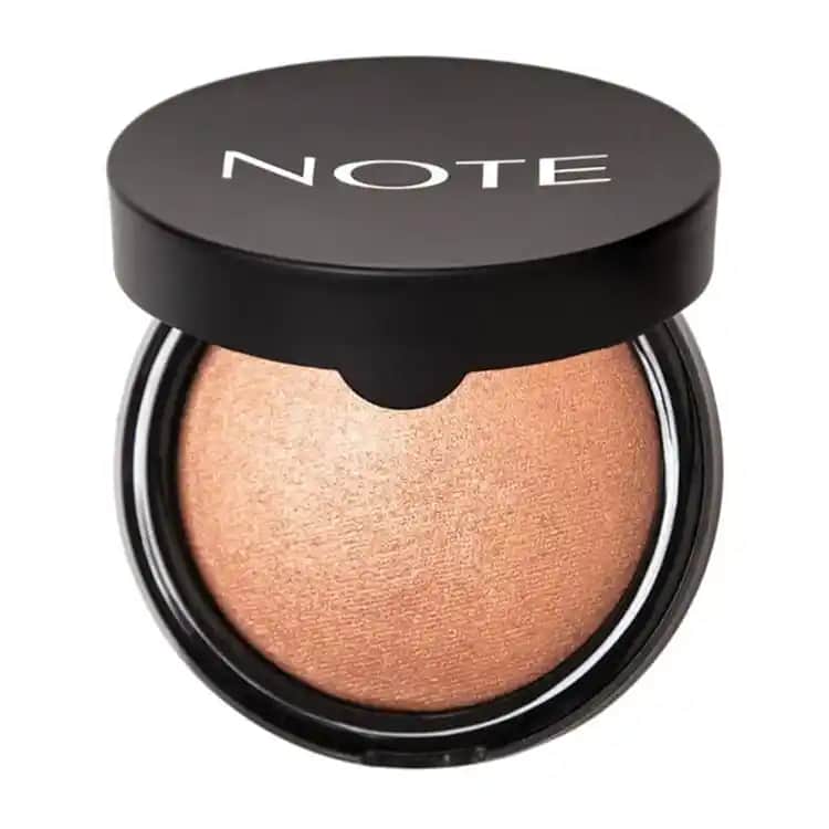 En İyi Bronz Allık Seçenekleri ve Uygulama İpuçlarıyla Doğal Güzellik