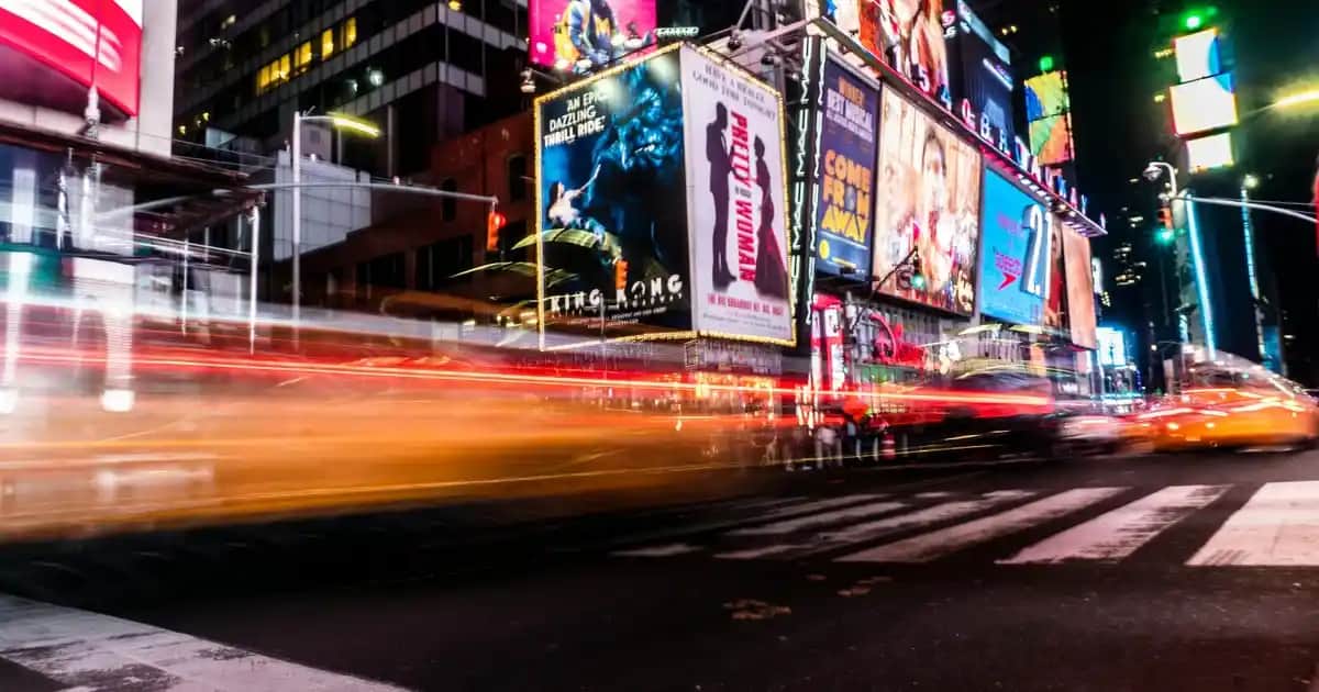 En İyi Cilt Sıkılaştırıcı Kremler ve Doğru Seçim Rehberi