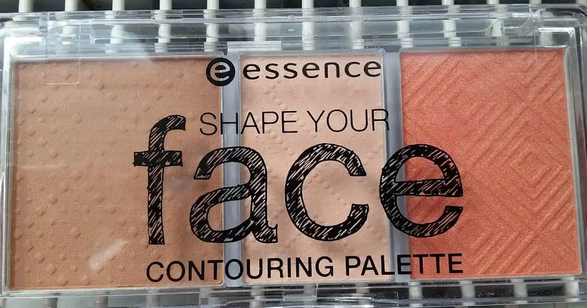 Essence Kontür Paleti Kullanımı ve Makyajda Yüz Hatlarını Vurgulama Rehberi