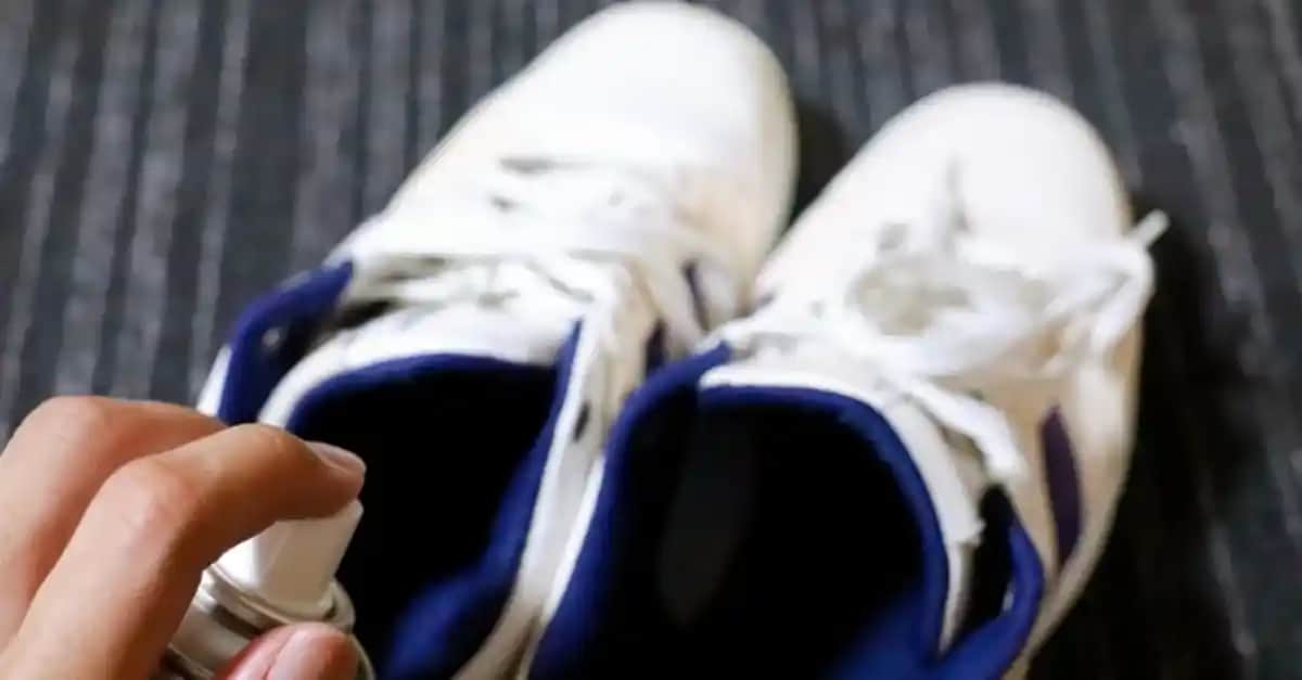 Evde Ayak Kokusu İçin Etkili ve Doğal Çözüm Yöntemleri ve Bakım İpuçları