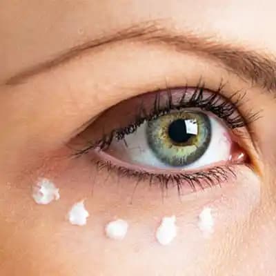 Gözaltı Çizgileri Nedir ve Göz Çevresi Bakımıyla Belirtileri Azaltma Yöntemleri