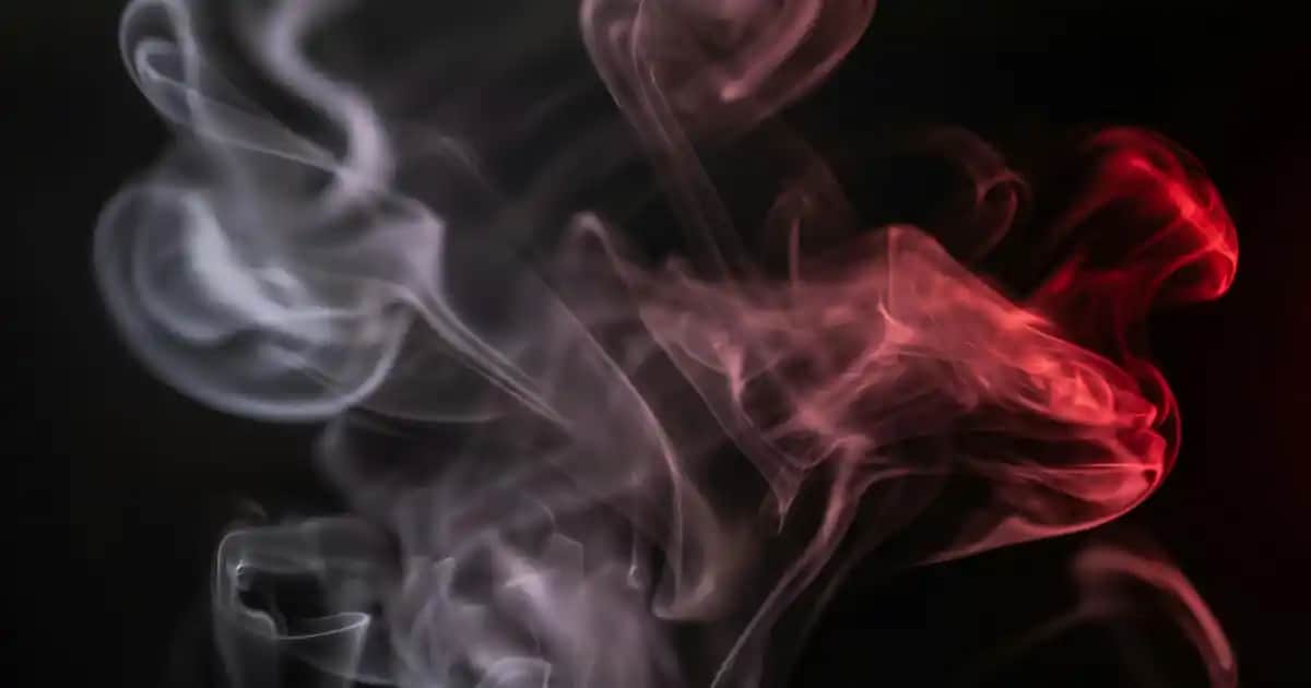 Kaş Sabitleyici Wax: Doğal ve Uzun Süre Kalıcı Kaş Şekillendirme Çözümü