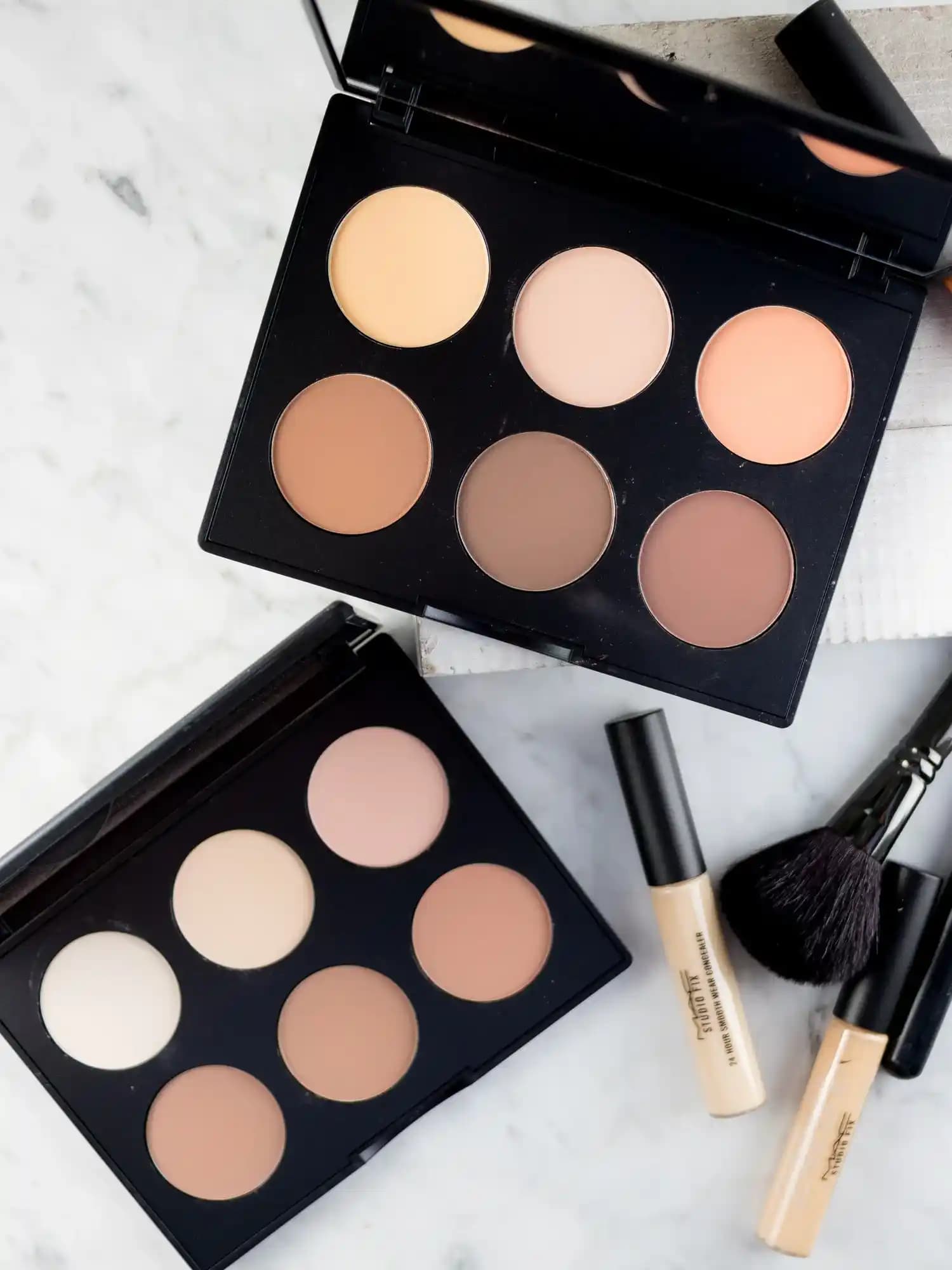 Kontür Paleti Nedir ve Makyajda Kullanımının Avantajları Nelerdir