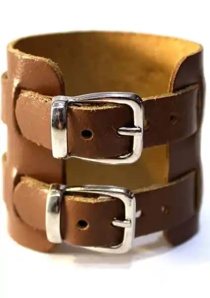 Osmanlı esintili çift tokalı deri bileklikle stilinizde güç ve karakter kazanır