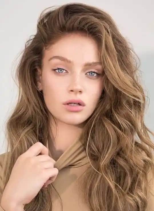 Açık Kumral Saç Rengi Özellikleri ve Uygun Tonlar Hakkında Kapsamlı Rehber