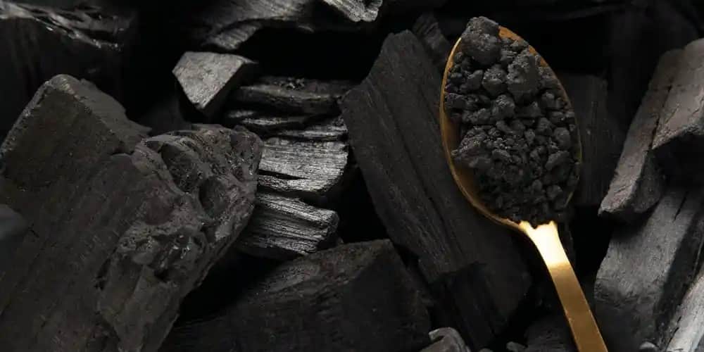 Aktif Kömürün Kozmetik Sektöründeki Çok Yönlü Kullanımı ve Faydaları