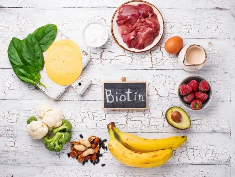 Biotin İçeren Besinler ve Güzellik Sırları: Saç, Cilt ve Tırnak Sağlığı İçin Rehber