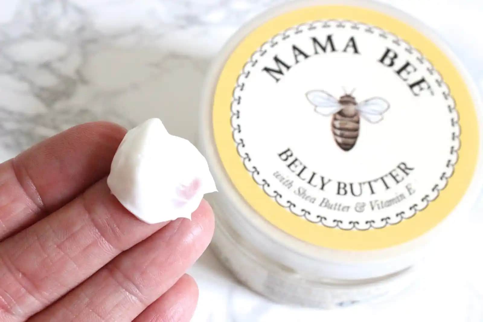 Burt's Bees Mama Bee Karın Kremi: Doğal ve Güvenilir Hamilelik Cilt Bakım Ürünü