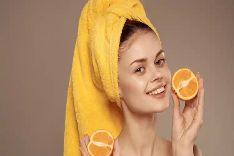 C Vitamini Ampulleriyle Cilt Bakımında Doğru Uygulama Yöntemleri ve İpuçları