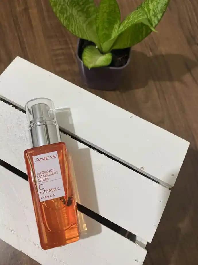 C Vitamini Serumu Kullanımı ve Sıklığı: Cilt Bakımında Doğru Uygulama Yöntemleri