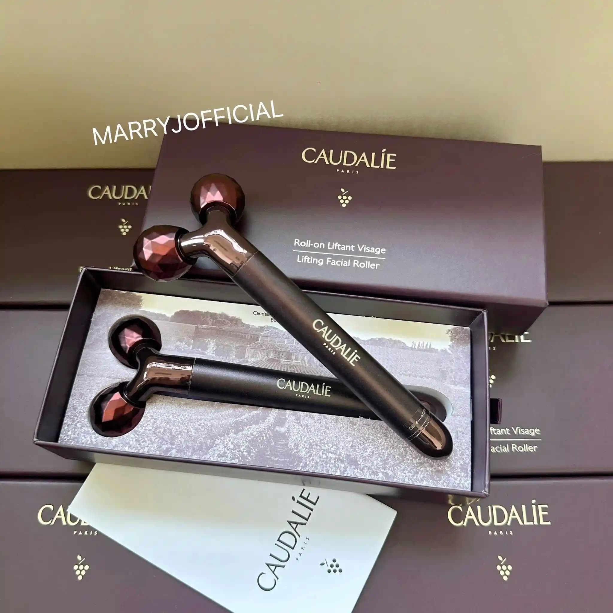 Caudalie Roll-On Ürünleri: Doğal İçeriklerle Gelişmiş Güzellik ve Pratik Bakım