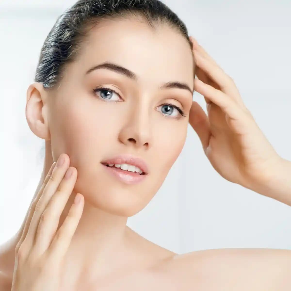 Cilt Bakımı Rehberi: Sağlıklı ve Parlak Bir Cilt İçin Temel Adımlar