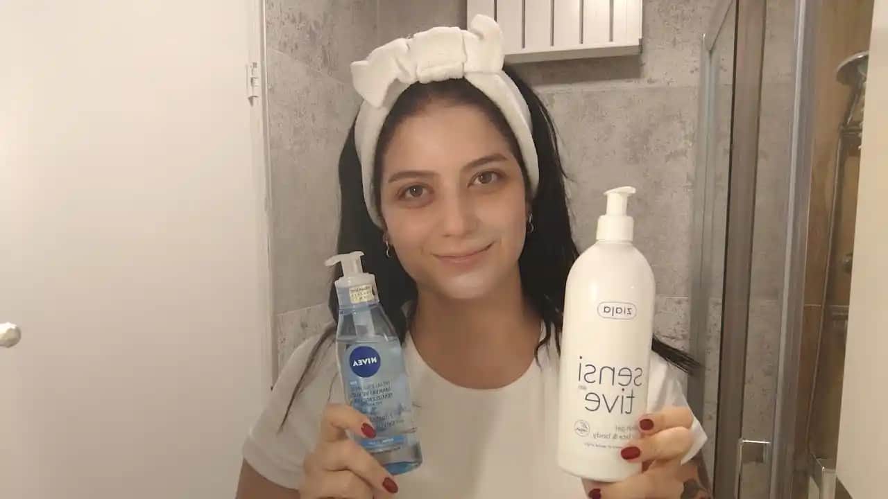 Cilt Bakımında Temel Adımlar ve En Etkili Uygulama Sırası Rehberi