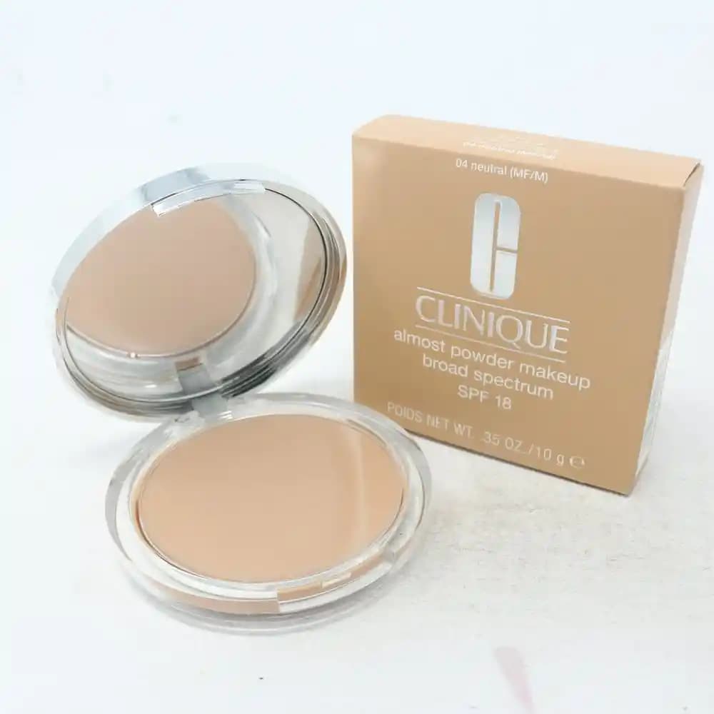 Clinique Almost Powder ile Doğal ve Hafif Makyaj Deneyimi Sağlayan Ürün