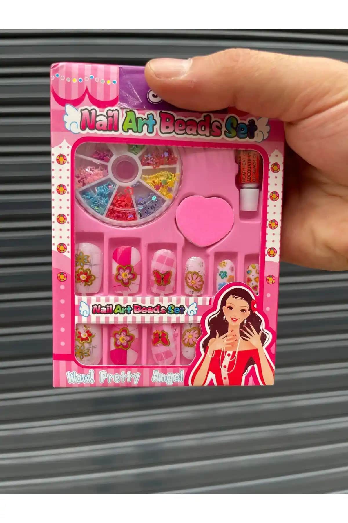 Çocuklar İçin Güvenli ve Eğlenceli Tırnak Bakım Setleri Rehberi