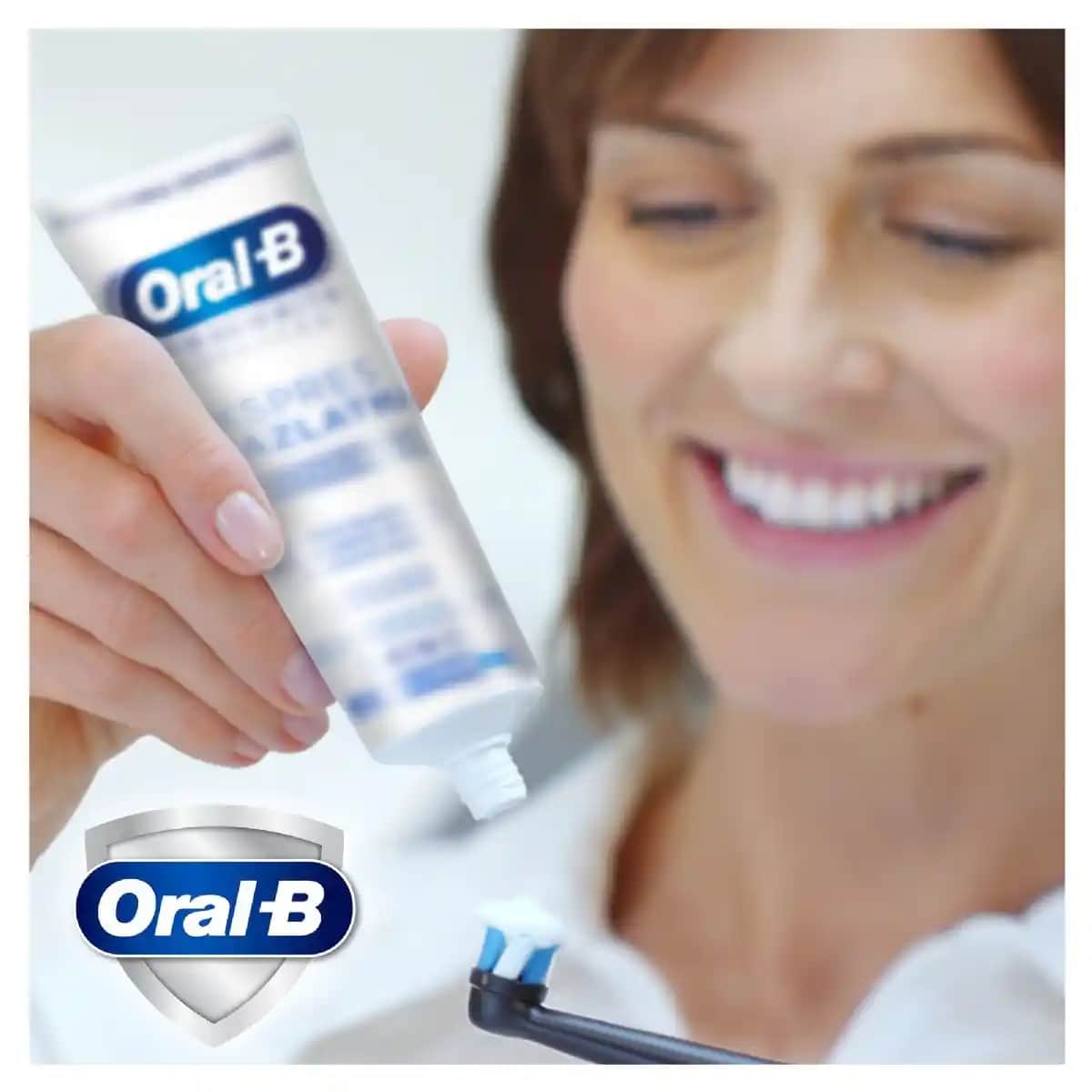 Diş Macunu Beyazlatma Yöntemleri ve En İyi Ürünler Hakkında Bilmeniz Gerekenler