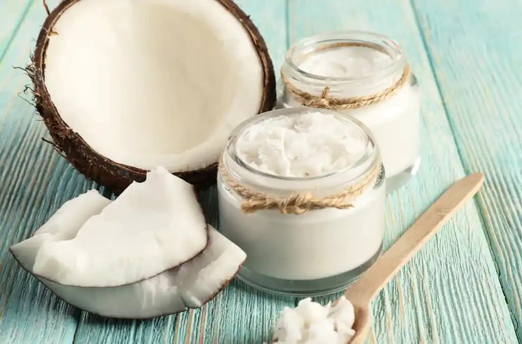 2025'te Güneşin Zararlı Etkilerine Karşı Doğal Yağlarla Etkili Koruma Sırları