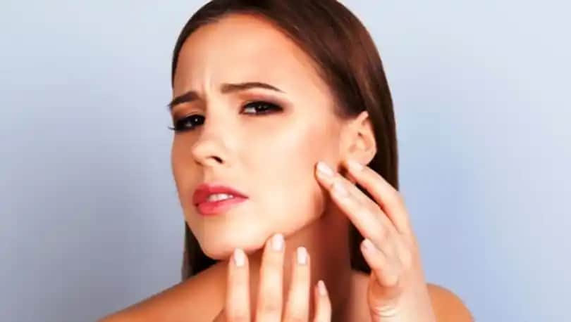 Doğal Nemlendiricilerle Cilt Sağlığını Koruma ve Parlaklık Sağlama Yöntemleri