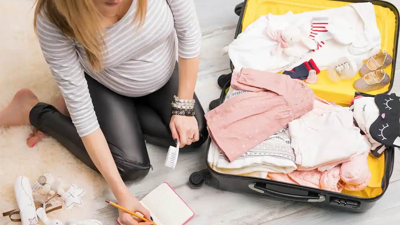 Doğum Çantası Hazırlama Rehberi: Gerekli Malzemeler ve Zamanlama İpuçları