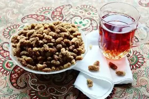 Dut Kurusu Çayının Faydaları ve Dikkat Edilmesi Gerekenler