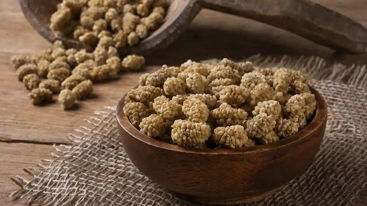 Dut Kurusunun Sağlık ve Kozmetik Alanındaki Faydaları ve Kullanım Önerileri