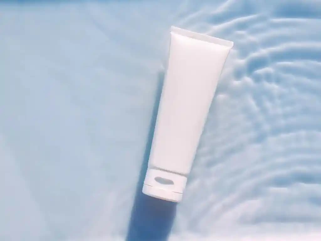 Eczanede Satılan Güneş Kremleri: Güvenilir ve Etkili Koruma Seçenekleri