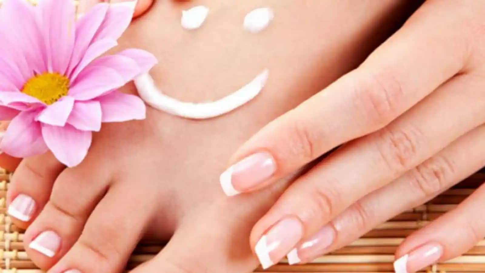 El ve ayak bakımı nasıl yapılır? Uzman ipuçları ve doğal yöntemler