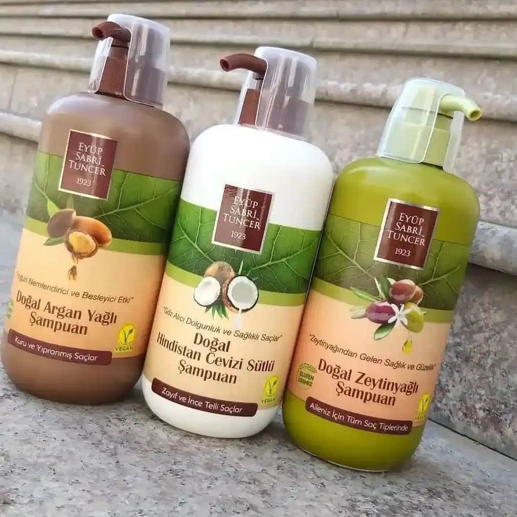 En İyi Şampuan Seçimi: Saç Tipine ve Sorunlara Göre Uygun Ürünler Rehberi