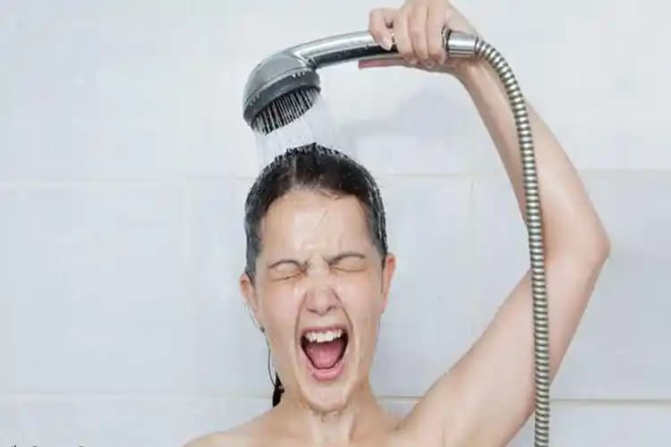 Epilasyon Sonrası Doğru Duş Alışkanlıkları ve Cilt Bakımı İpuçları