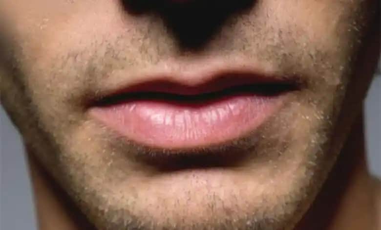 Erkekler İçin Dudak Bakımı Rehberi: Sağlıklı ve Bakımlı Dudaklar İçin Temel İpuçları