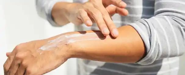 Erkekler İçin El Bakımı Rehberi: Sağlıklı ve Bakımlı Eller İçin Temel İpuçları
