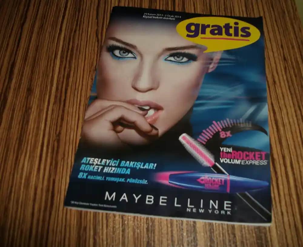 Essence Kozmetik: Uygun Fiyatlı ve Trendleri Yansıtan Güvenilir Güzellik Markası