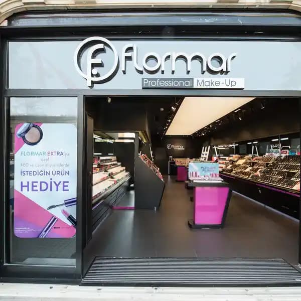 Flormar Kozmetik: Renkli ve Uygun Fiyatlı Ürünlerle Güzelliğinize Renk Katın
