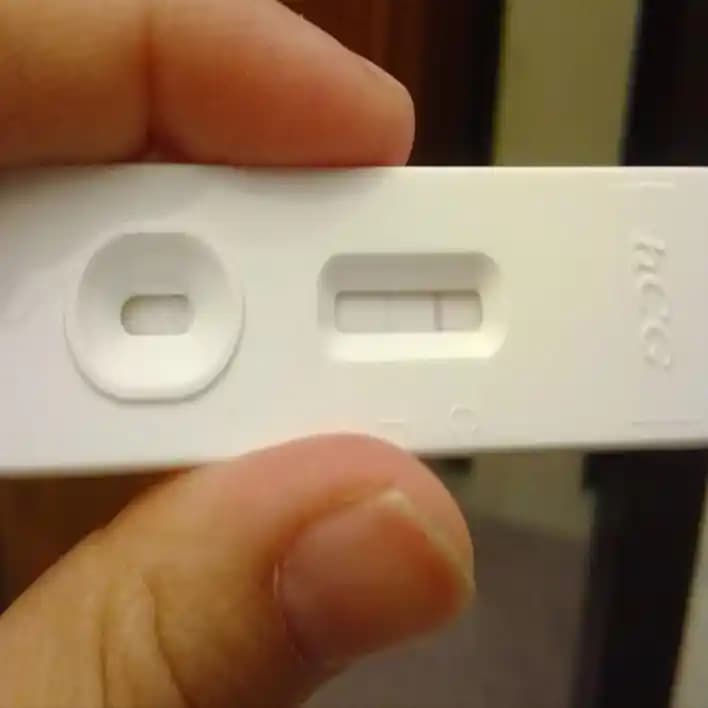 Gebelik Testinde Beyaz Çizgi Anlamı ve Doğru Yorumlama Yöntemleri Hakkında Bilgiler