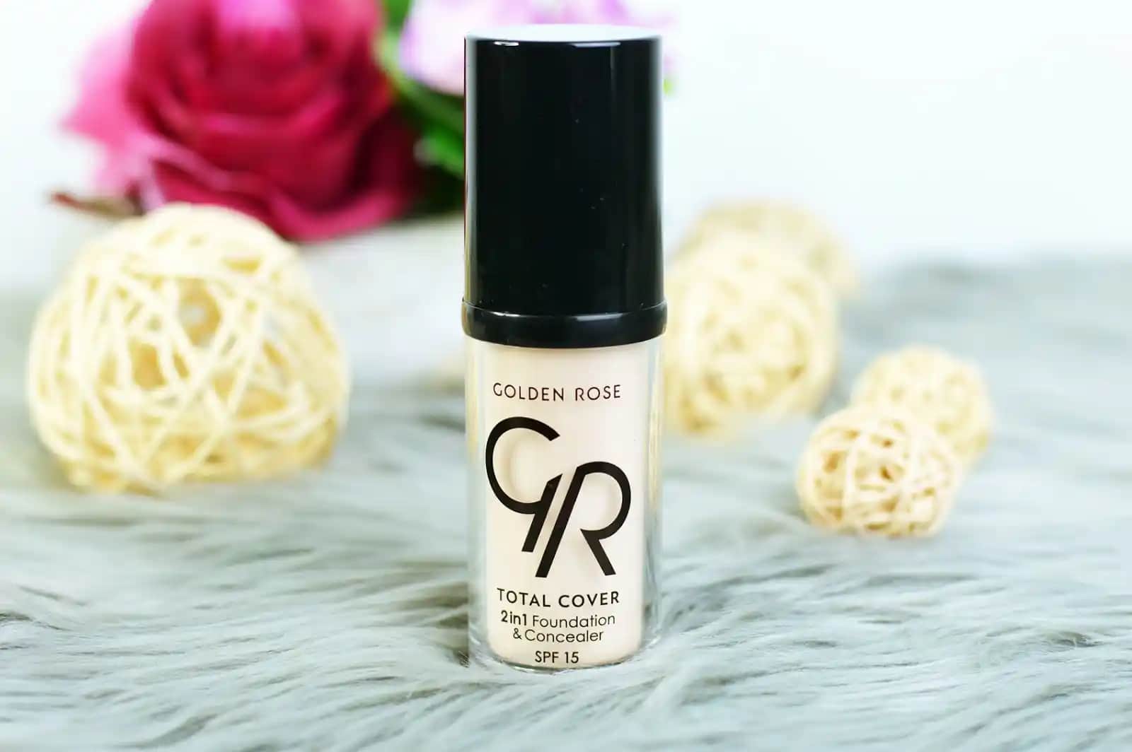 Golden Rose 01: Doğal ve Kalıcı Renklerle Makyajda Şıklık ve Kalite