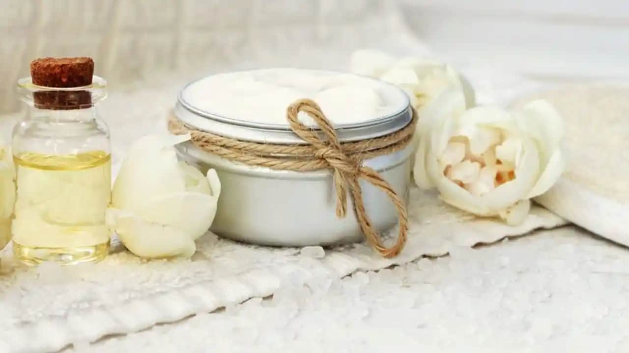 Güneş Koruyucu Yağlar: Doğal ve Güvenli Güneş Koruma Alternatifleri