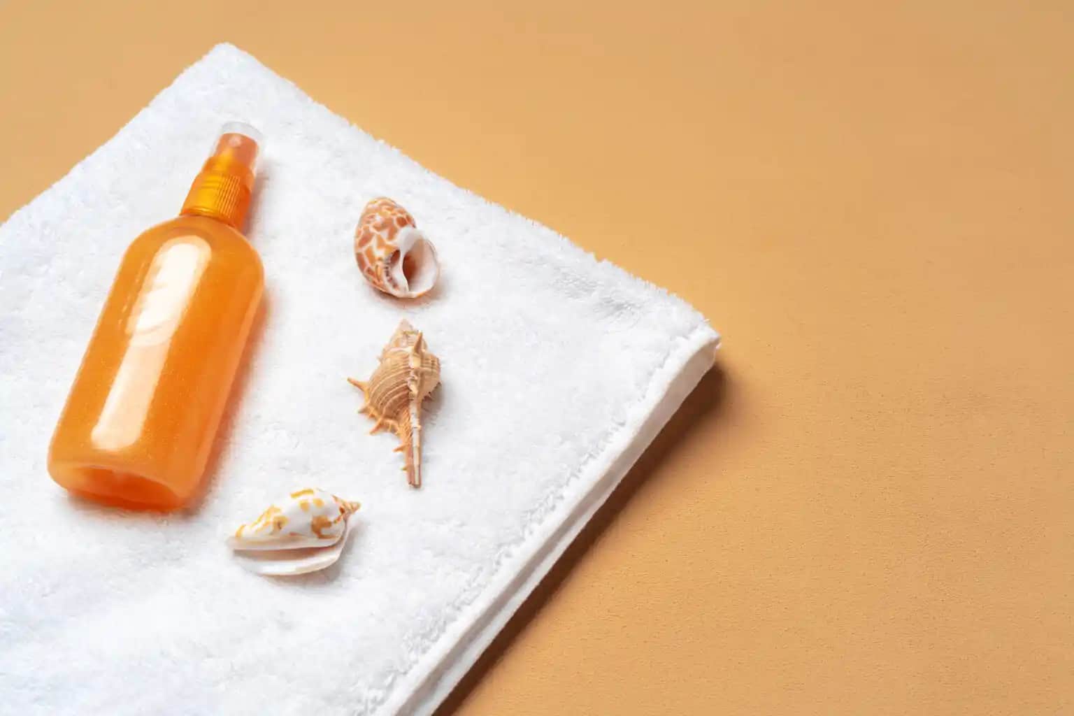 Güneş Yağı Nedir? Güneş Koruma ve Bronzlaşma İçin Kullanım Rehberi