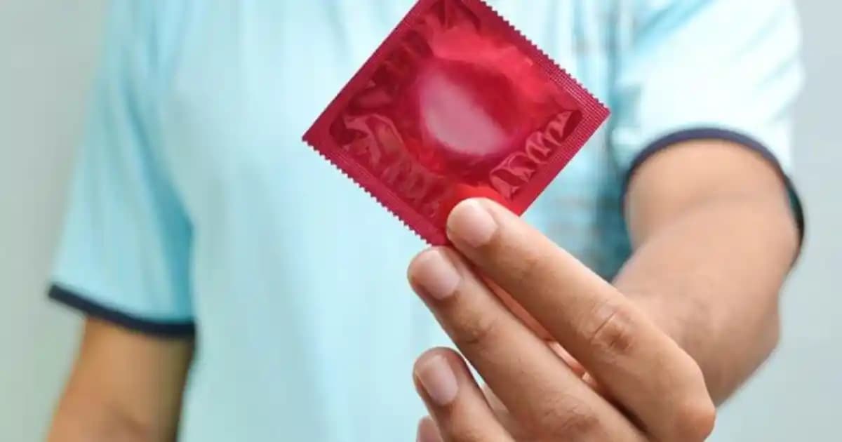 Hangi Prezervatif Tercih Edilmeli? Sağlık ve Kozmetik Açısından Doğru Seçim Rehberi