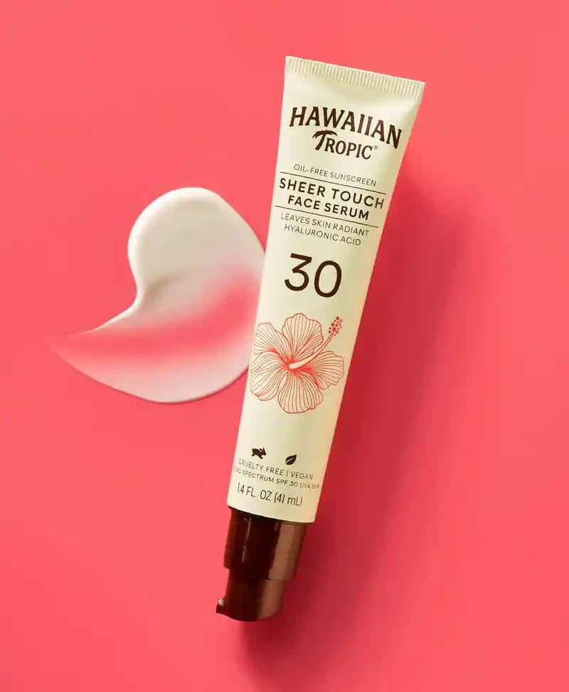 2025'te Hawaiian Tropic ile Güneşin Büyüsünü Cildinizde Hissedin