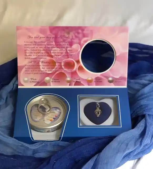 İstiridye İçi İnci Kolye: Doğal Güzellik ve Zarafetin En Şık Simgesi